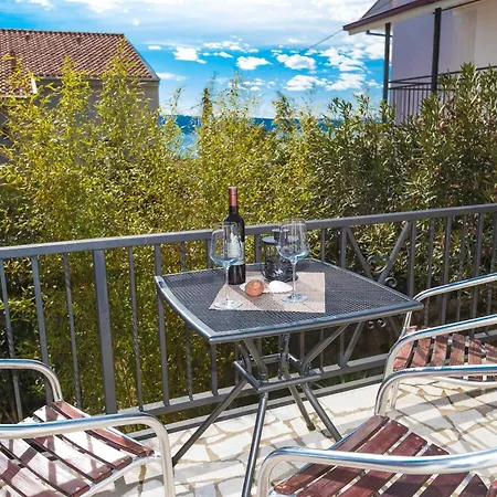 Apartment Beachfront With Sea View - Classic With Sea View *